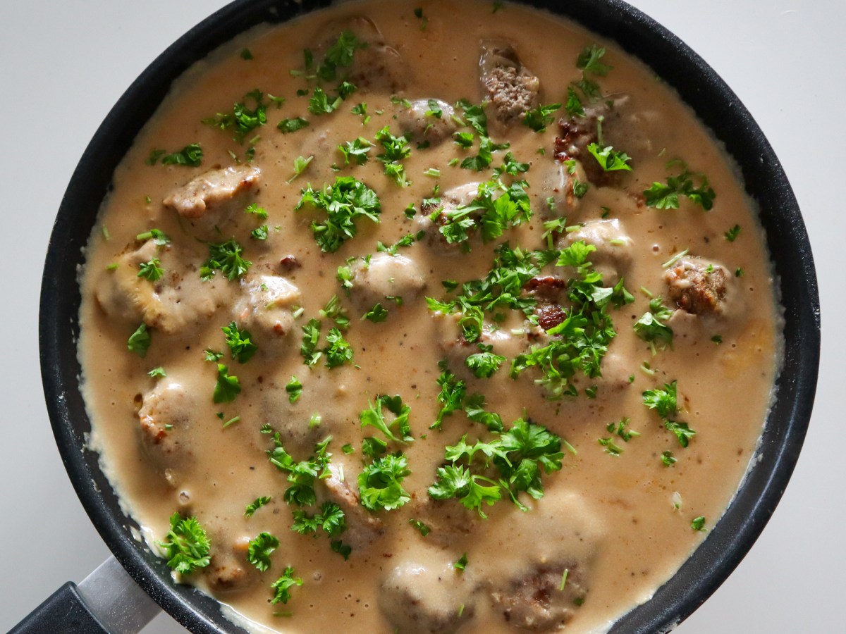 Lihapullat sinappikastikkeessa