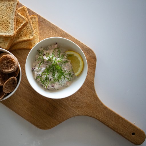 Skågen-katkarapusalaatti